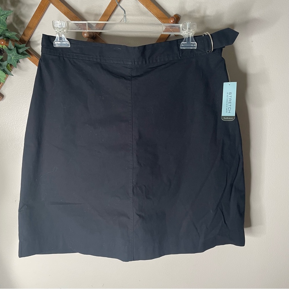 5/$25 NWT Van Heusen stretch active skort